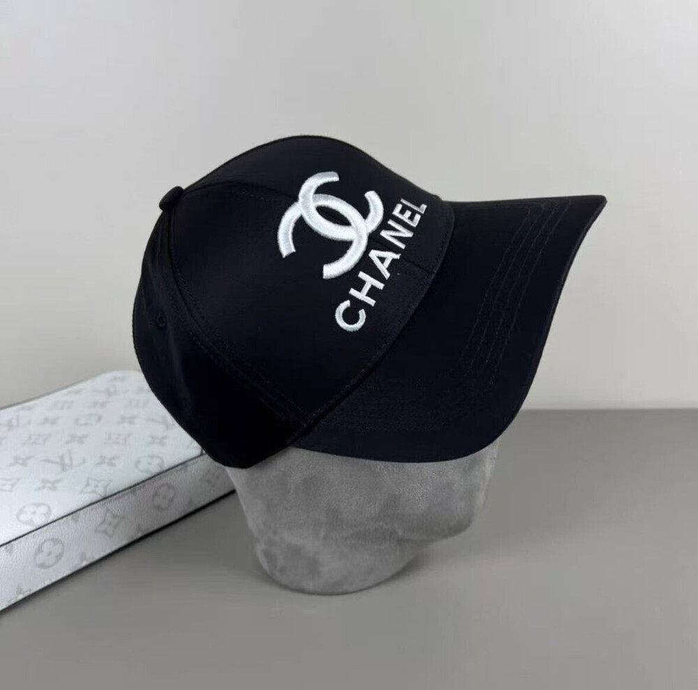 Chanel black cotton baseball cap